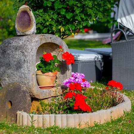 Garden Paradise App Sveti Vid-Miholjice Exterior photo