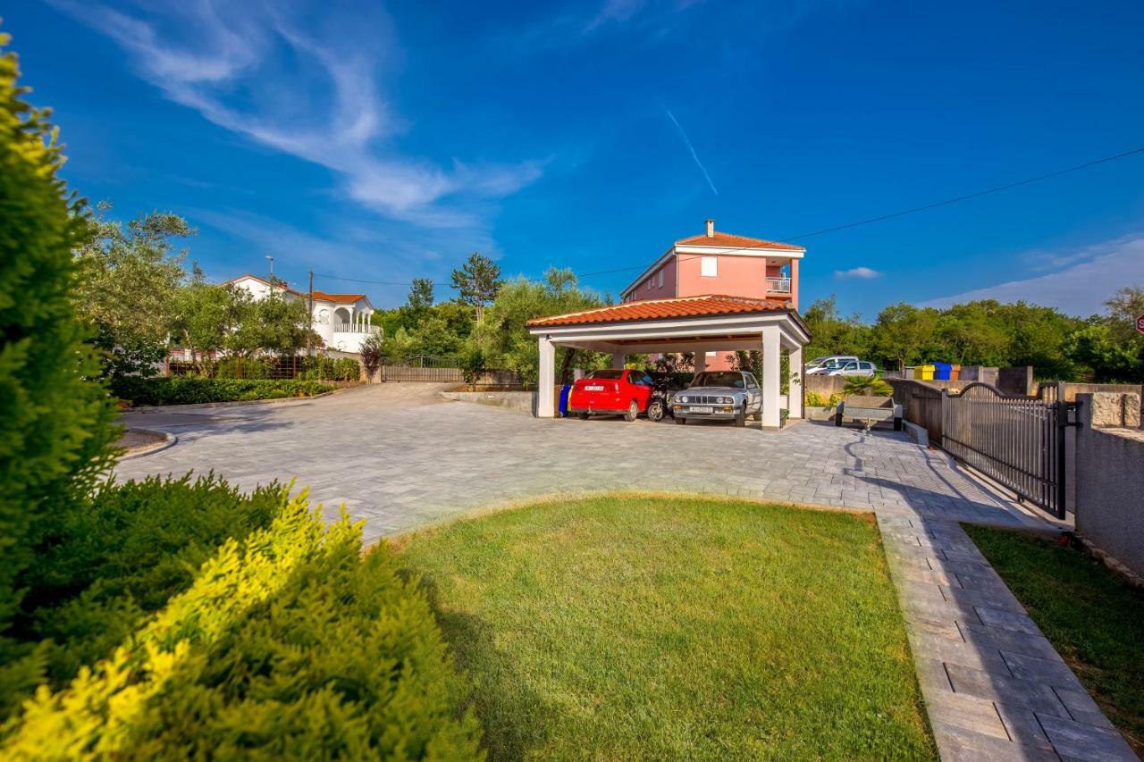 Garden Paradise App Sveti Vid-Miholjice
